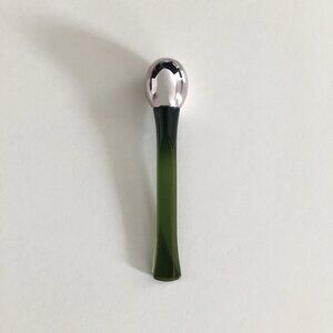 La Mer Eye Treatment Applicator